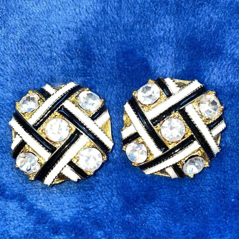Gold tone clip on earrings 1.5 inch black and white criss-cross Rhinestones EUC